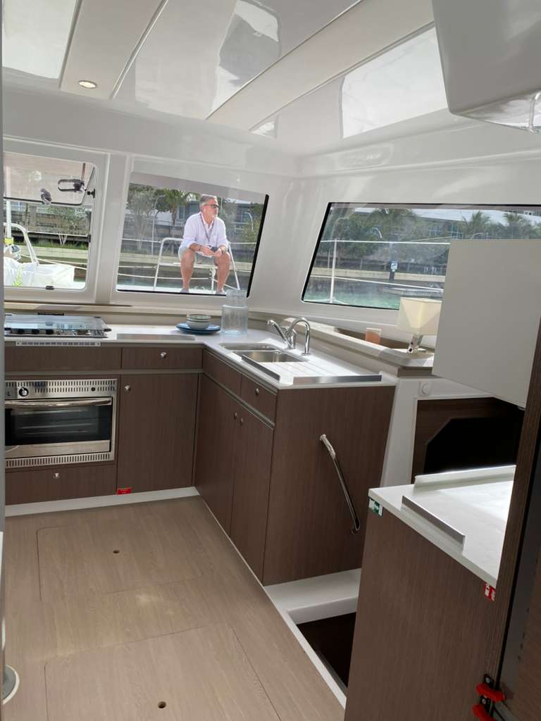 Bali Catspace full galley kitchen with modern appliances and cabinetry